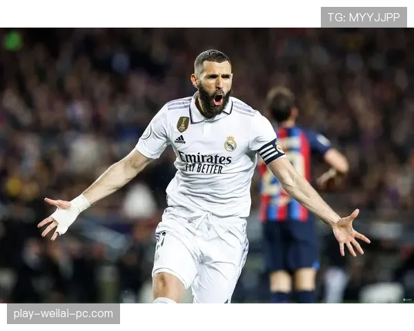 本泽马赛季爆发是能力进阶还是昙花一现？